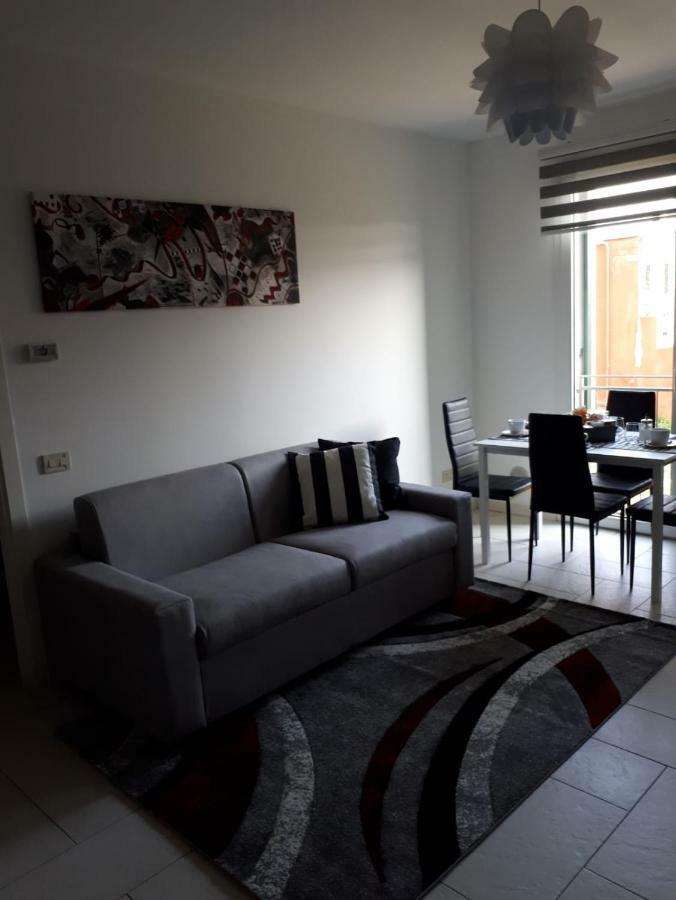 My Home Apartment Mira Extérieur photo