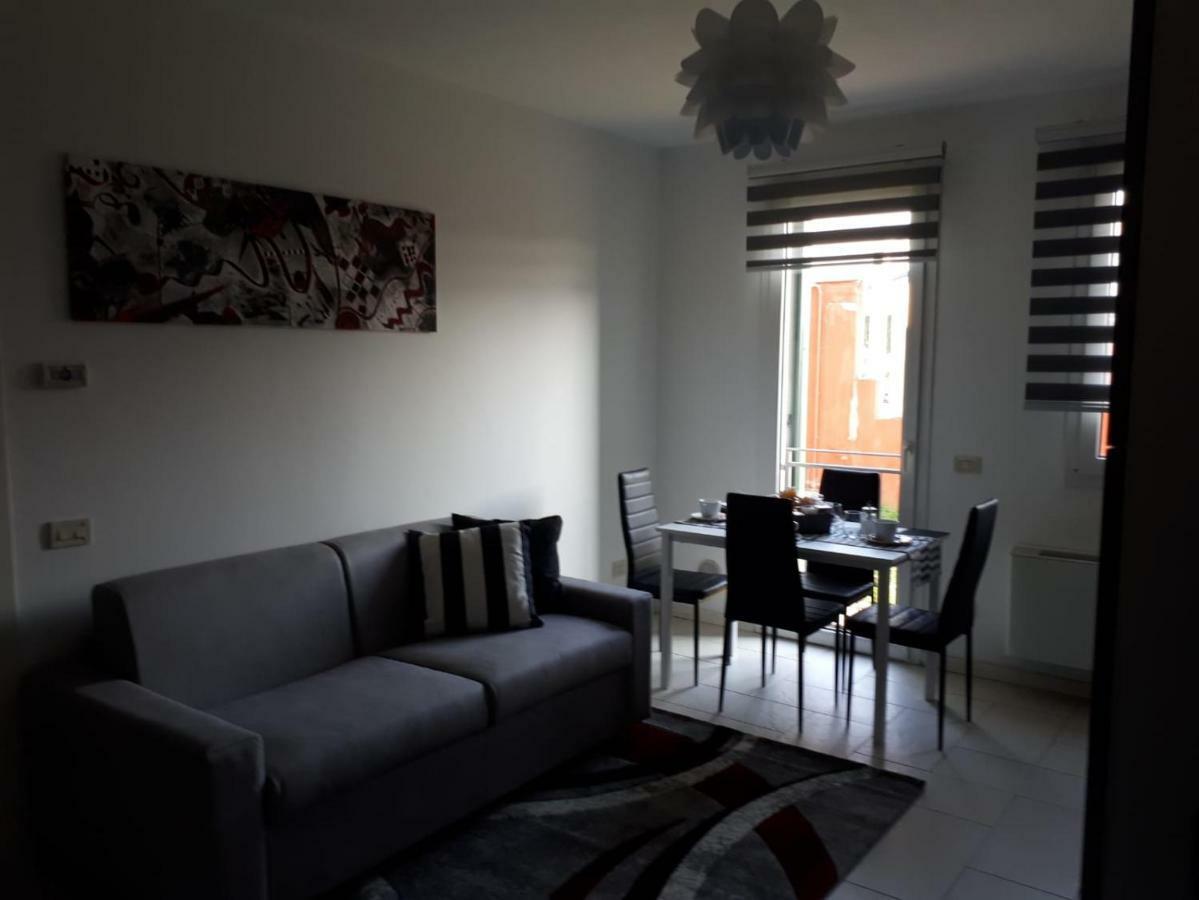 My Home Apartment Mira Extérieur photo