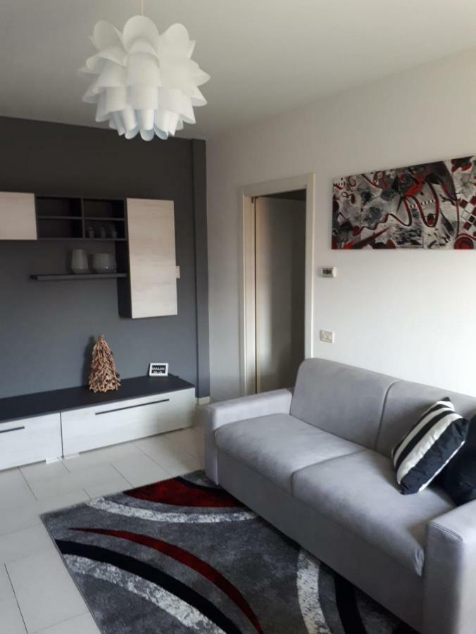 My Home Apartment Mira Extérieur photo